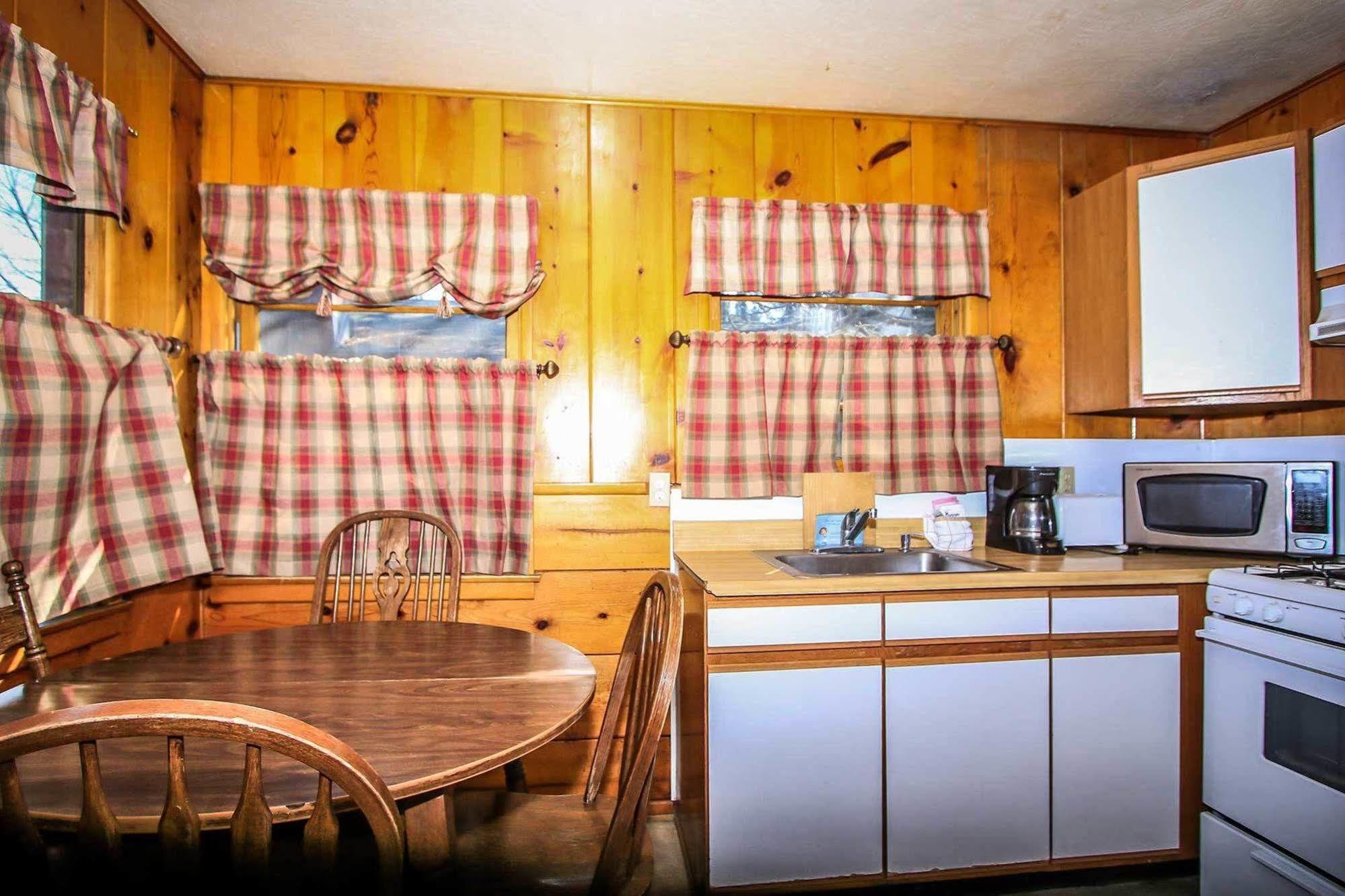 Shore Acres Lodge บิ๊กแบร์เลค ภายนอก รูปภาพ